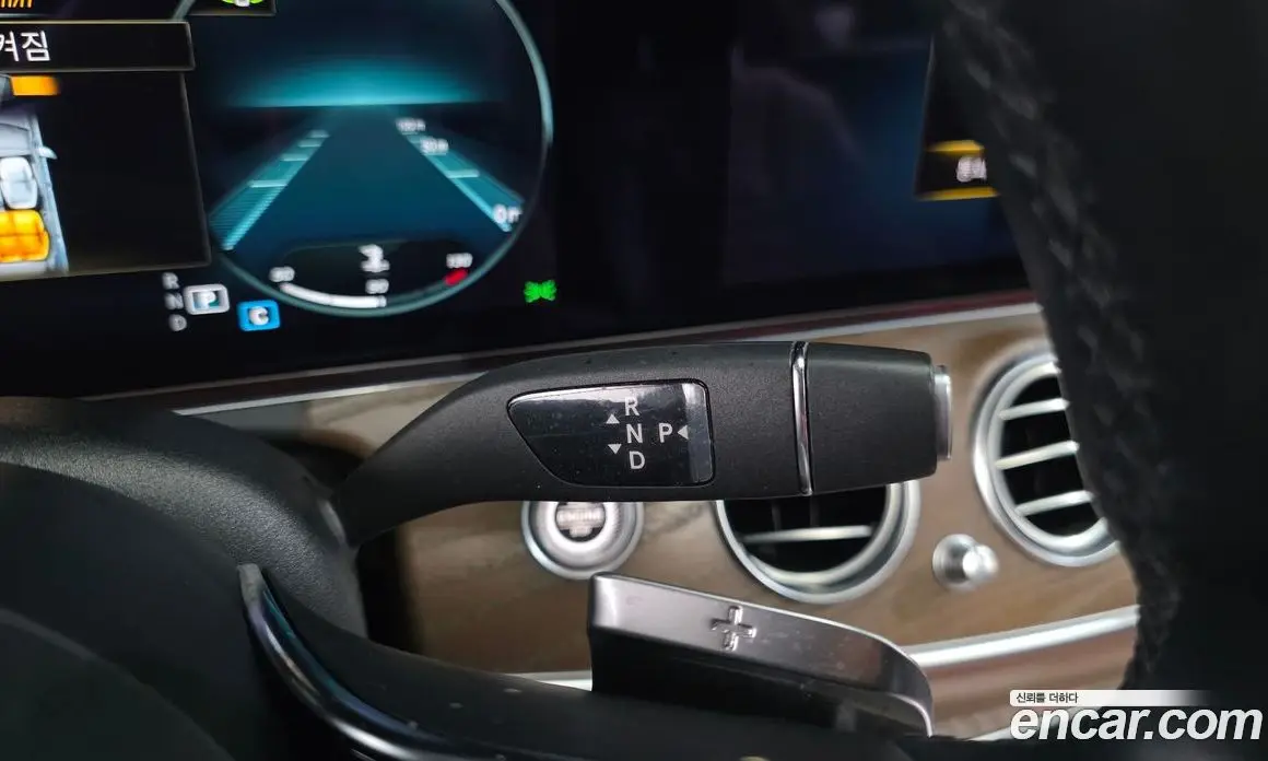 Mercedes-Benz E-Class 2021 2.0 автомат (гидро), фото 12