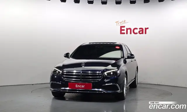 Mercedes-Benz E-Class 2021 2.0 автомат (гидро), миниатюра 3