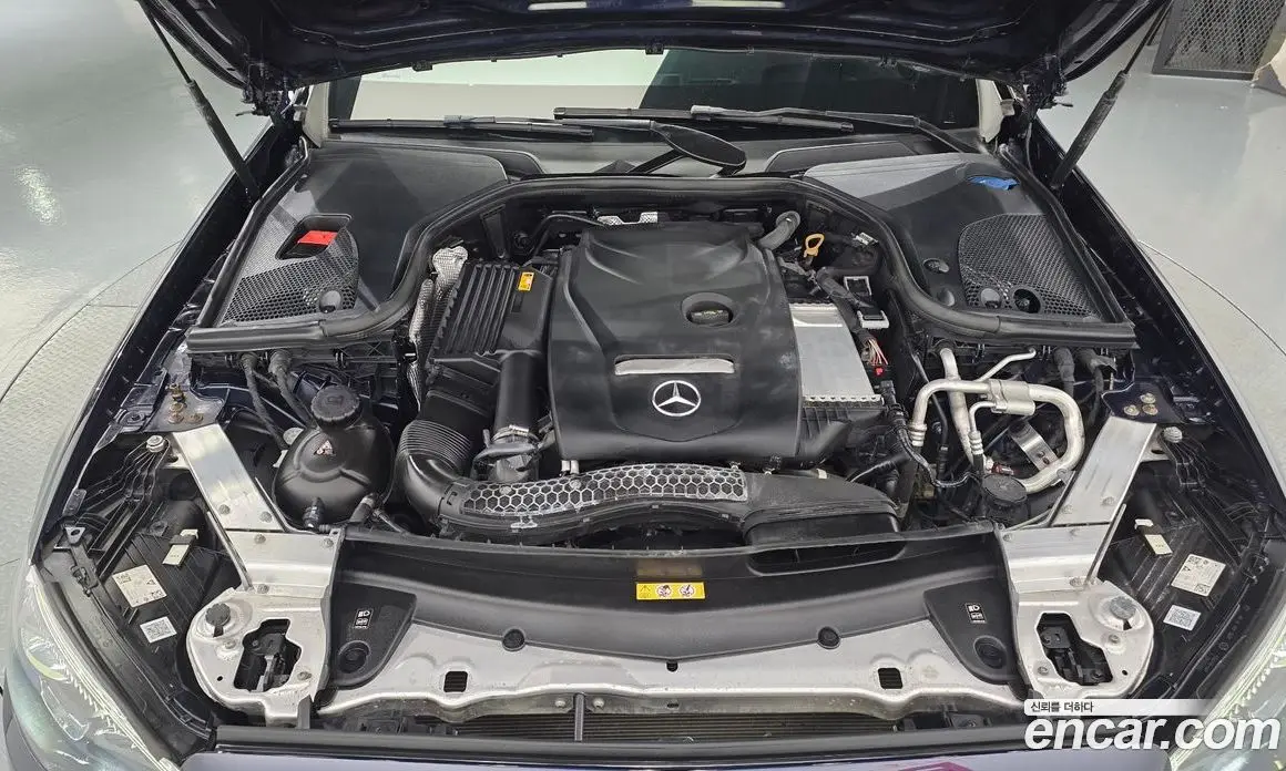 Mercedes-Benz E-Class 2021 2.0 автомат (гидро), фото 6