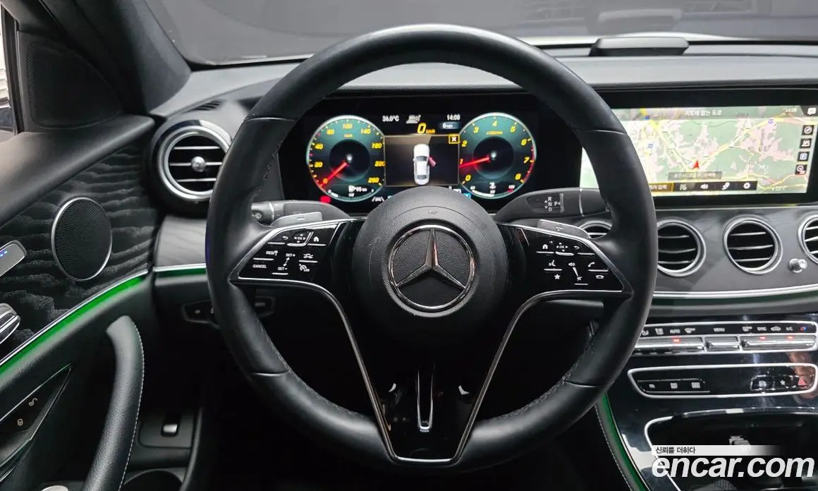 Mercedes-Benz E-Class 2022 2.0 автомат (гидро), фото 20
