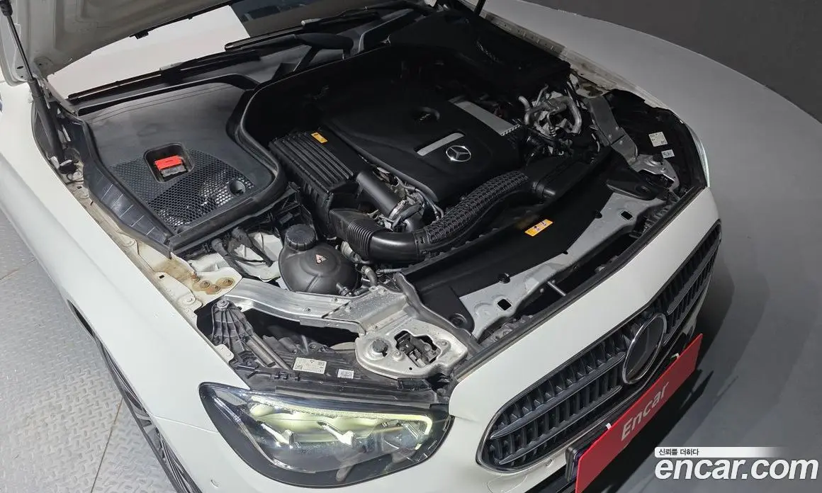 Mercedes-Benz E-Class 2022 2.0 автомат (гидро), фото 6