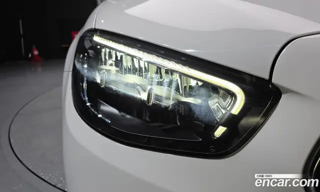 Mercedes-Benz E-Class 2022 2.0 автомат (гидро), миниатюра 8