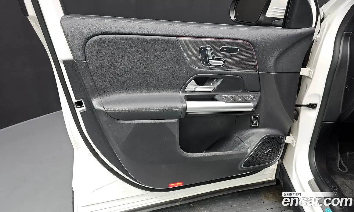 Mercedes-Benz EQA 2023 0.2 автомат (гидро), фото 14 Mercedes-Benz EQA 2023 0.2 автомат (гидро), фото 14