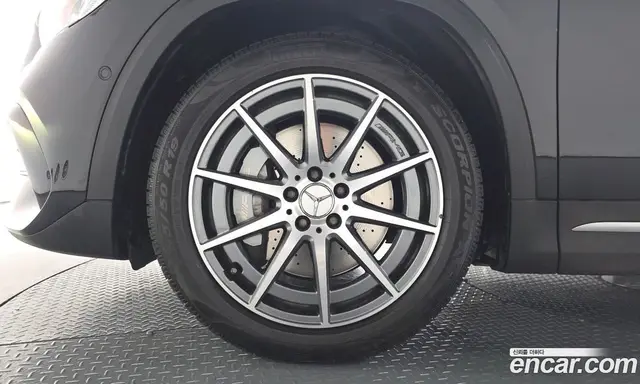 Mercedes-Benz GLA-Class 2021 2.0 автомат (гидро), миниатюра 4 Mercedes-Benz GLA-Class 2021 2.0 автомат (гидро), миниатюра 4