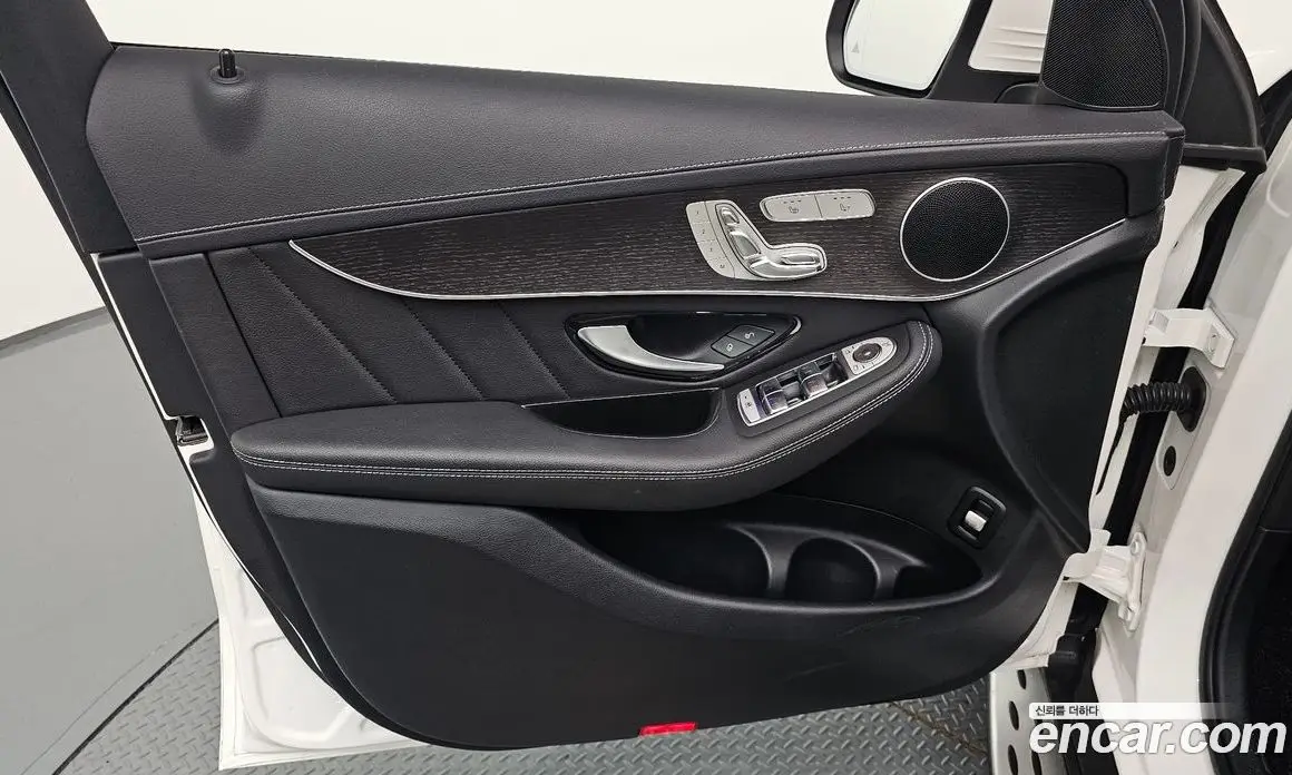 Mercedes-Benz GLC-Class 2021 2.0 автомат (гидро), фото 14