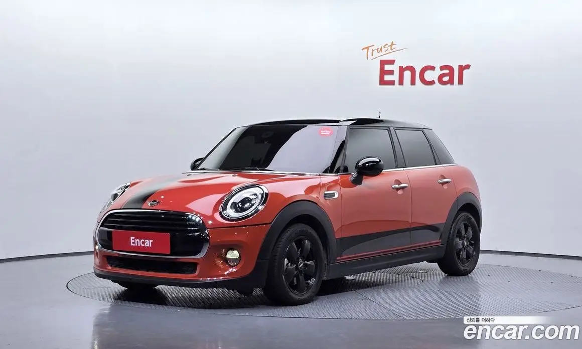 Mini Cooper 2018 1.5 автомат (гидро), фото 1 Mini Cooper 2018 1.5 автомат (гидро), фото 1