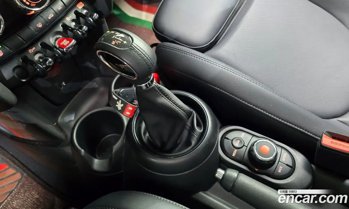 Mini Cooper 2018 1.5 автомат (гидро), фото 12 Mini Cooper 2018 1.5 автомат (гидро), фото 12