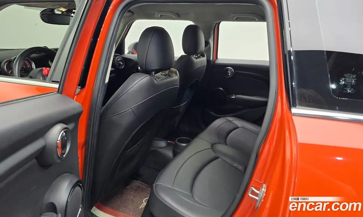 Mini Cooper 2018 1.5 автомат (гидро), фото 18 Mini Cooper 2018 1.5 автомат (гидро), фото 18