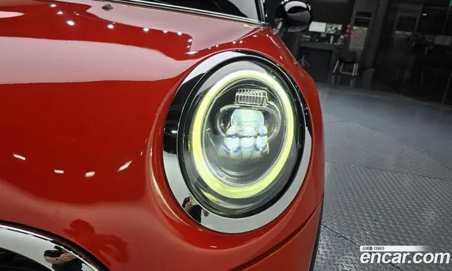 Mini Cooper 2018 1.5 автомат (гидро), миниатюра 8 Mini Cooper 2018 1.5 автомат (гидро), миниатюра 8