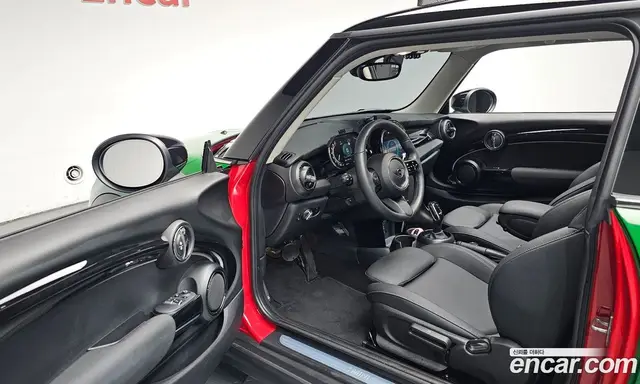 Mini Cooper 2023 1.5 автомат (гидро), миниатюра 12