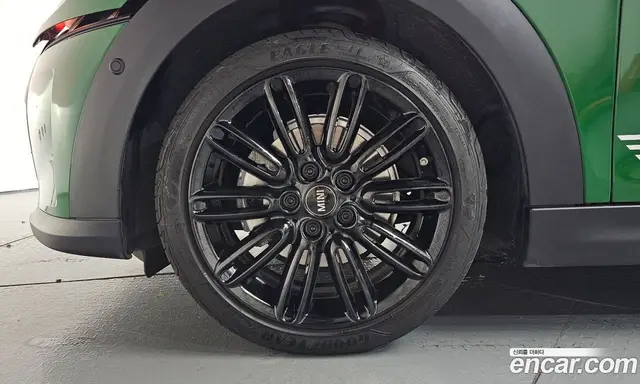 Mini Cooper 2023 1.5 автомат (гидро), миниатюра 4 Mini Cooper 2023 1.5 автомат (гидро), миниатюра 4