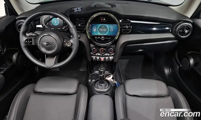 Mini Cooper 2023 1.5 автомат (гидро), миниатюра 9 Mini Cooper 2023 1.5 автомат (гидро), миниатюра 9