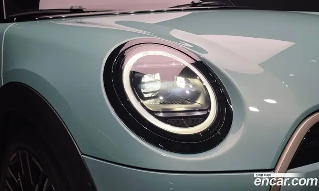 Mini Cooper 2025 2.0 автомат (гидро), миниатюра 8 Mini Cooper 2025 2.0 автомат (гидро), миниатюра 8