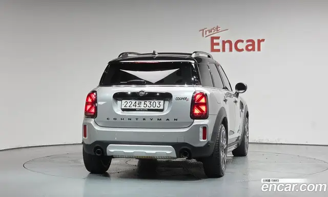 Mini Countryman 2023 2.0 автомат (гидро), миниатюра 3