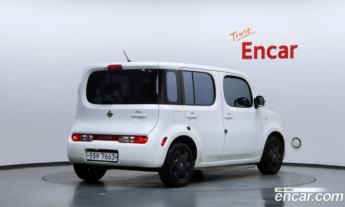 Nissan Cube 2012 1.8 автомат (гидро), фото 2 Nissan Cube 2012 1.8 автомат (гидро), фото 2
