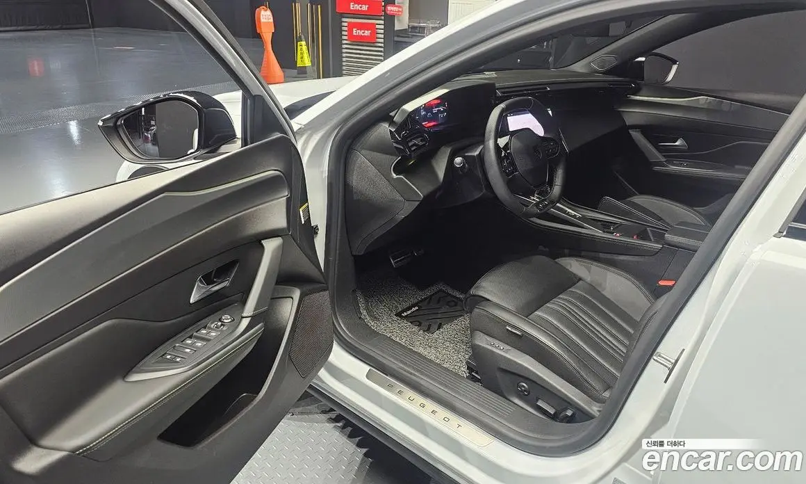 Peugeot 408 2024 1.2 автомат (гидро), фото 13 Peugeot 408 2024 1.2 автомат (гидро), фото 13