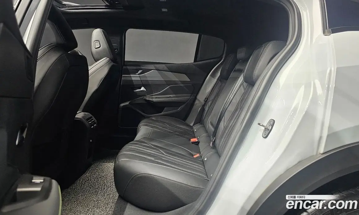 Peugeot 408 2024 1.2 автомат (гидро), фото 16 Peugeot 408 2024 1.2 автомат (гидро), фото 16