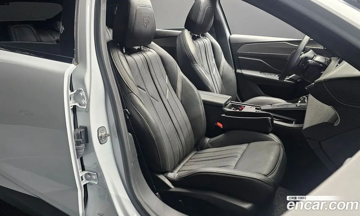 Peugeot 408 2024 1.2 автомат (гидро), фото 18 Peugeot 408 2024 1.2 автомат (гидро), фото 18