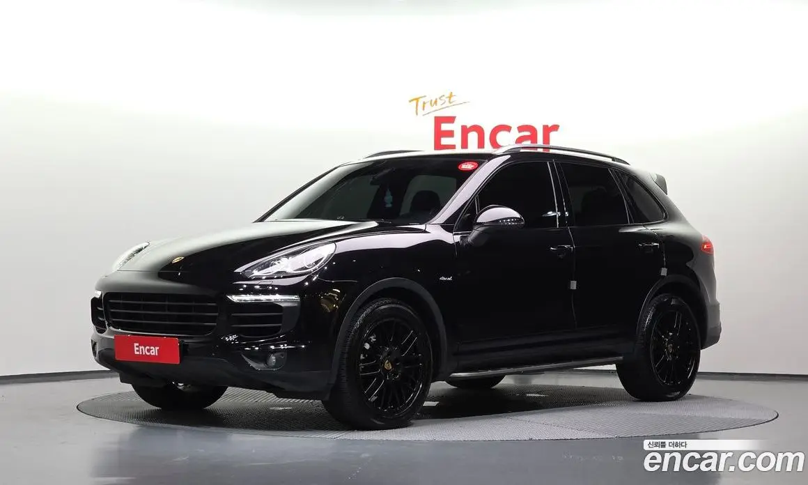 Porsche Cayenne 2015 3.0 автомат (гидро), фото 1 Porsche Cayenne 2015 3.0 автомат (гидро), фото 1