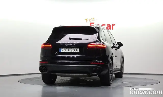 Porsche Cayenne 2015 3.0 автомат (гидро), миниатюра 4 Porsche Cayenne 2015 3.0 автомат (гидро), миниатюра 4
