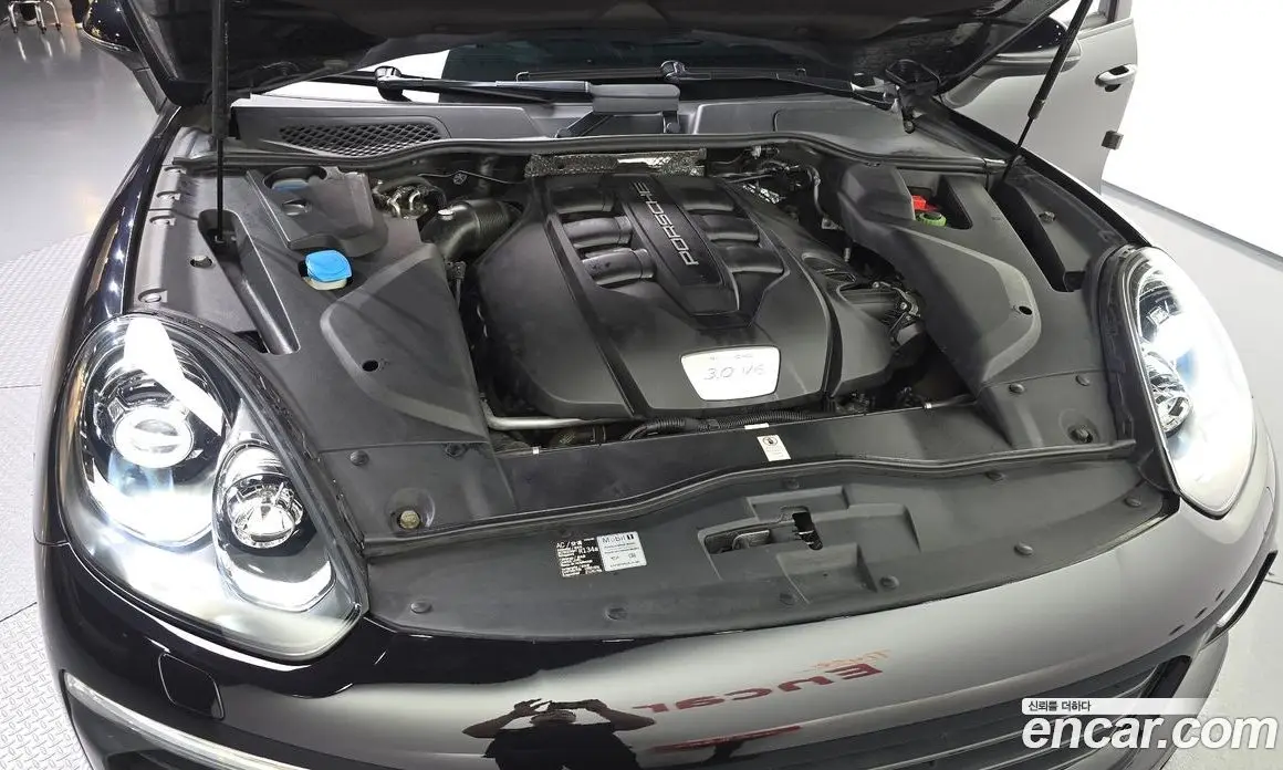 Porsche Cayenne 2015 3.0 автомат (гидро), фото 6 Porsche Cayenne 2015 3.0 автомат (гидро), фото 6