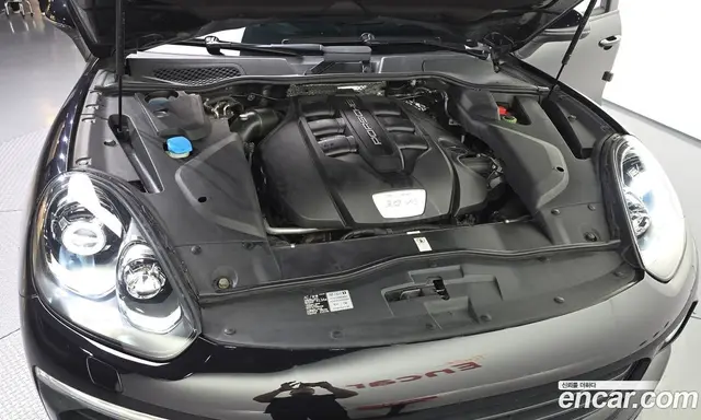 Porsche Cayenne 2015 3.0 автомат (гидро), миниатюра 6 Porsche Cayenne 2015 3.0 автомат (гидро), миниатюра 6