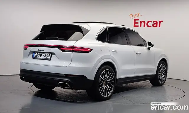 Porsche Cayenne 2020 3.0 автомат (гидро), миниатюра 2