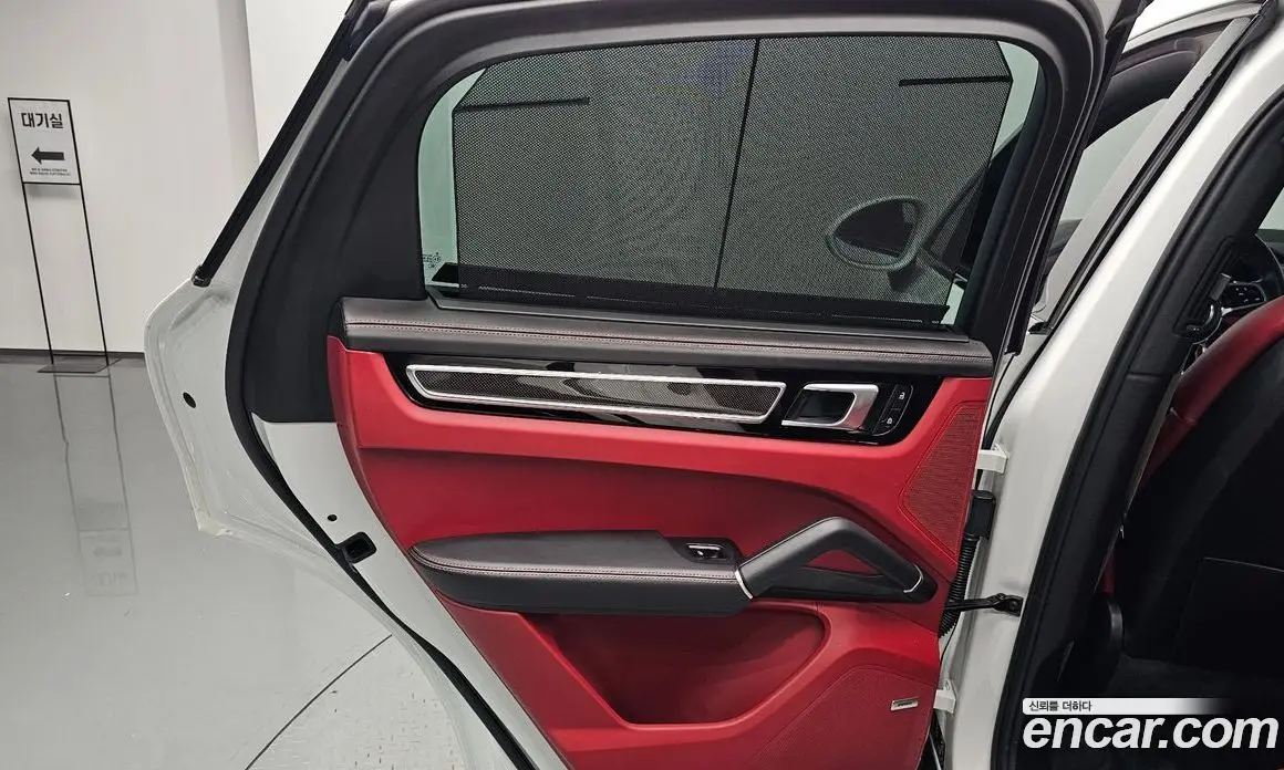 Porsche Cayenne 2023 3.0 автомат (гидро), фото 14 Porsche Cayenne 2023 3.0 автомат (гидро), фото 14