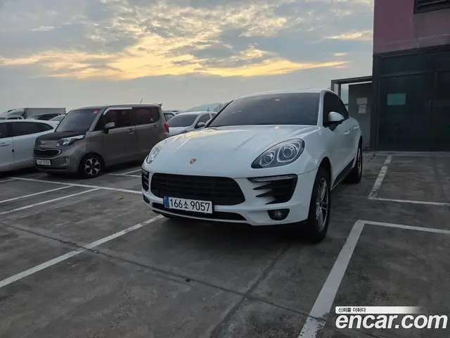 Porsche Macan, 2018, 49 000 км
