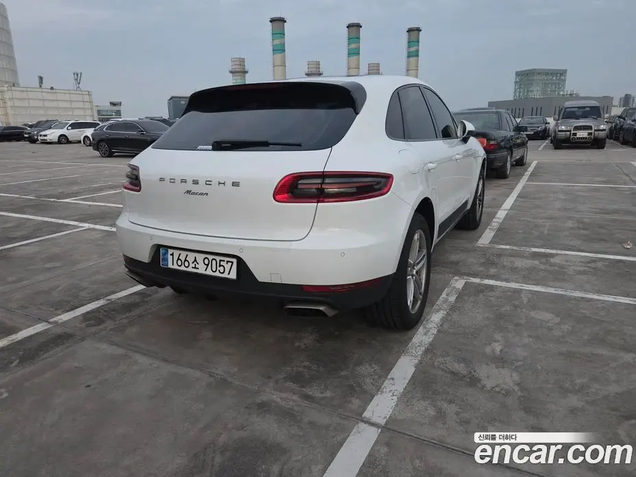Porsche Macan 2018 2.0 автомат (гидро), фото 3