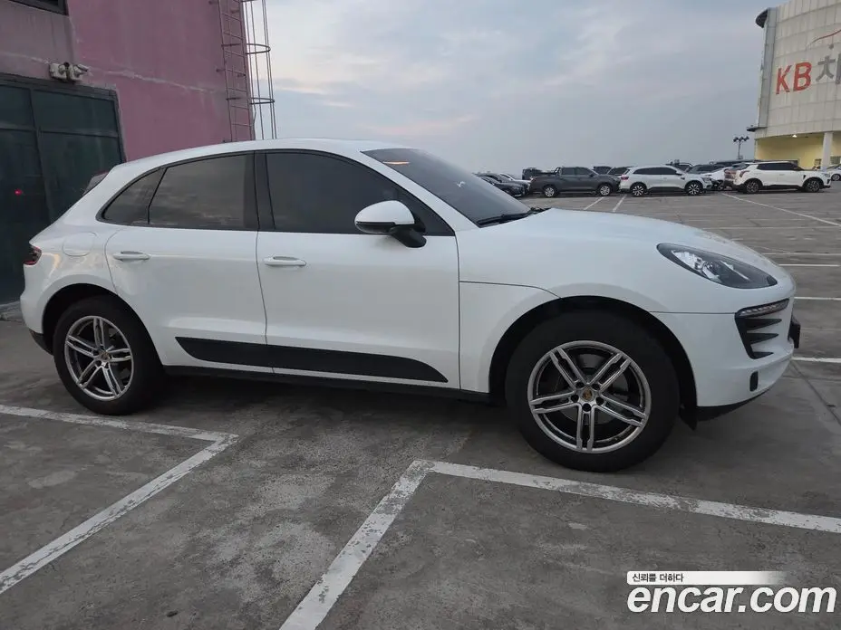 Porsche Macan 2018 2.0 автомат (гидро), фото 4