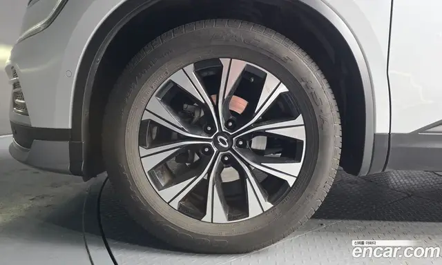 Renault (Samsung) QM6 2023 2.0 автомат (гидро), миниатюра 5 Renault (Samsung) QM6 2023 2.0 автомат (гидро), миниатюра 5