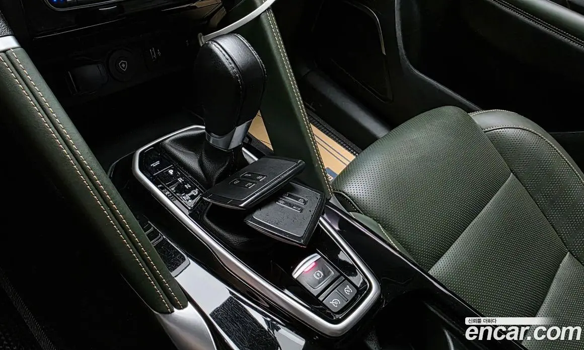 Renault (Samsung) QM6 2023 2.0 автомат (гидро), фото 9 Renault (Samsung) QM6 2023 2.0 автомат (гидро), фото 9