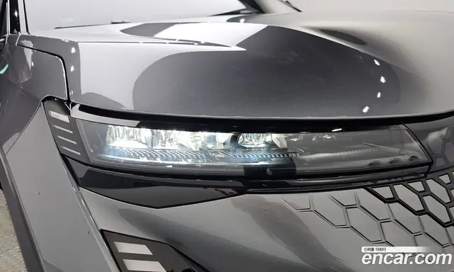Renault (Samsung) Scenic 2026 0.2 автомат (гидро), миниатюра 7
