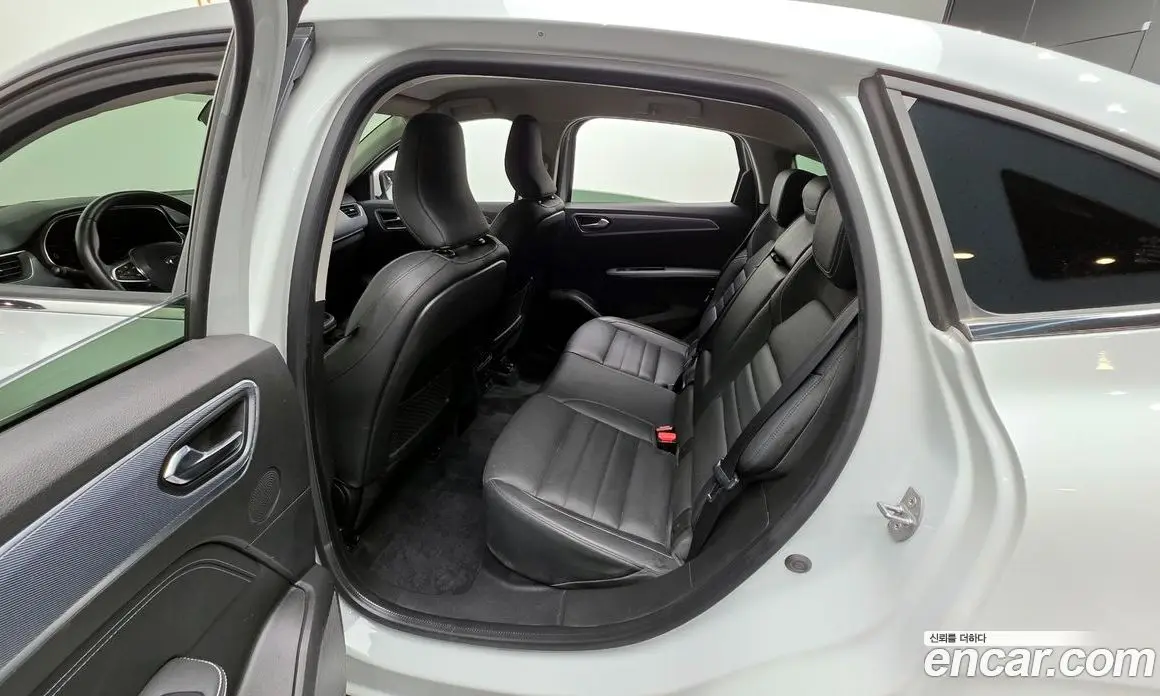 Renault (Samsung) XM3 2021 1.3 автомат (гидро), фото 16 Renault (Samsung) XM3 2021 1.3 автомат (гидро), фото 16