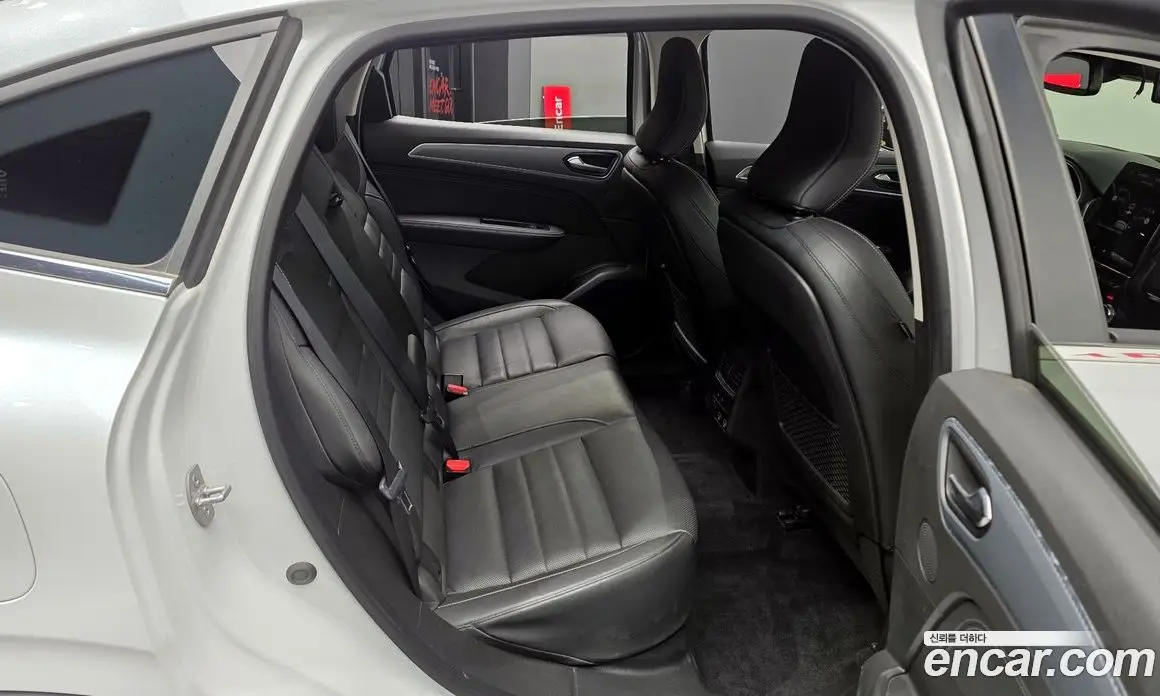 Renault (Samsung) XM3 2021 1.3 автомат (гидро), фото 17 Renault (Samsung) XM3 2021 1.3 автомат (гидро), фото 17