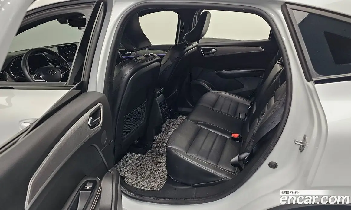 Renault (Samsung) XM3 2023 1.6 автомат (гидро), фото 17 Renault (Samsung) XM3 2023 1.6 автомат (гидро), фото 17