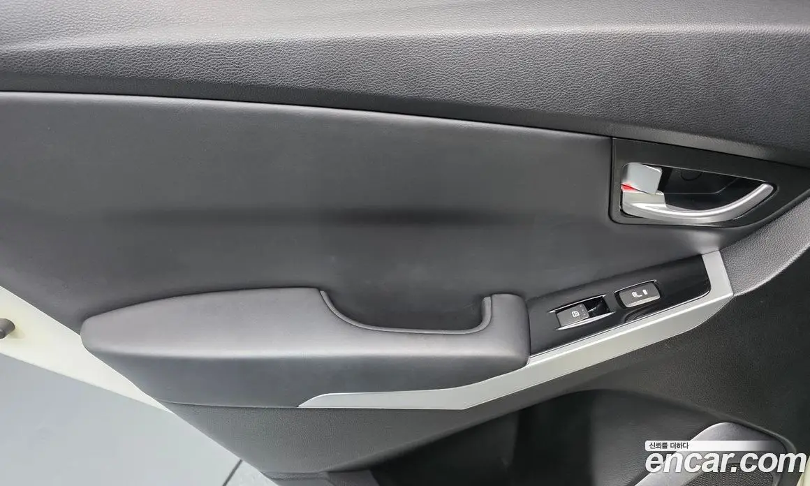 SsangYong Korando 2014 2.0 автомат (гидро), фото 15 SsangYong Korando 2014 2.0 автомат (гидро), фото 15