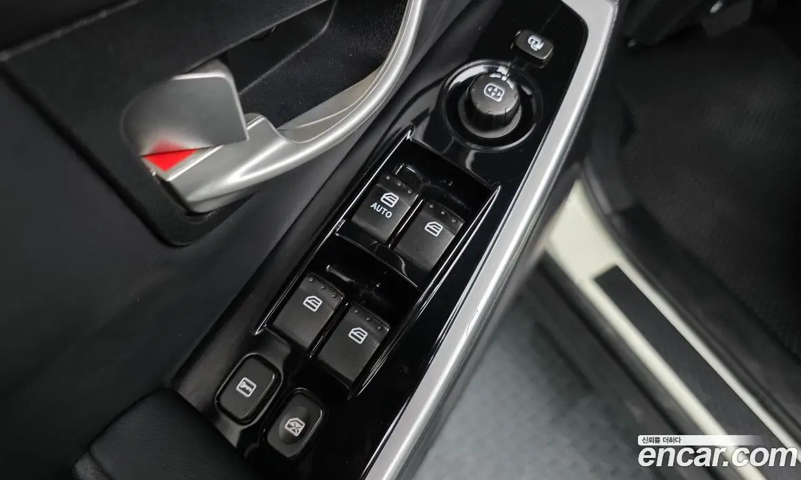 SsangYong Korando 2014 2.0 автомат (гидро), фото 19 SsangYong Korando 2014 2.0 автомат (гидро), фото 19