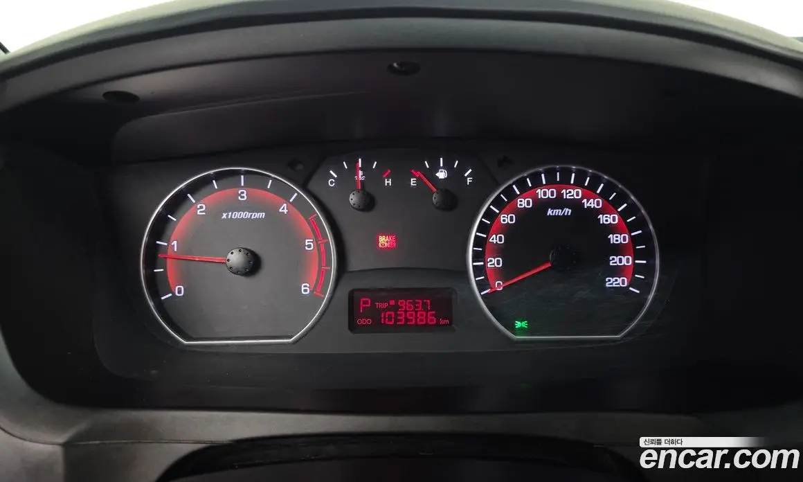 SsangYong Korando 2015 2.0 автомат (гидро), фото 11