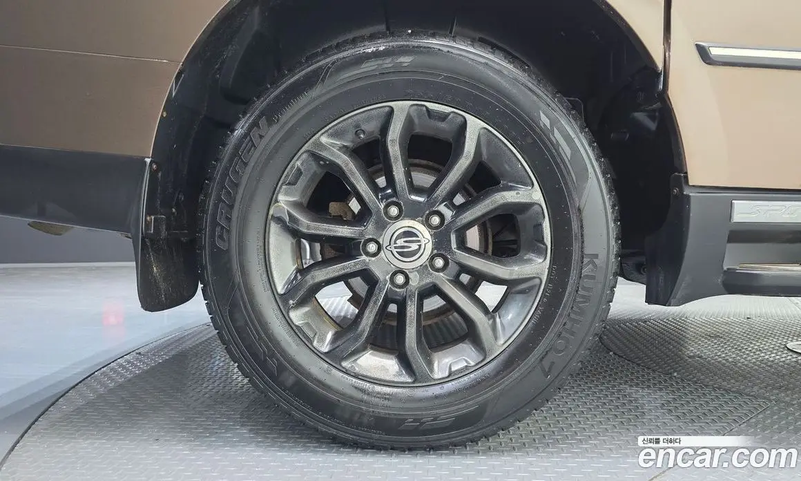 SsangYong Korando 2015 2.0 автомат (гидро), фото 5