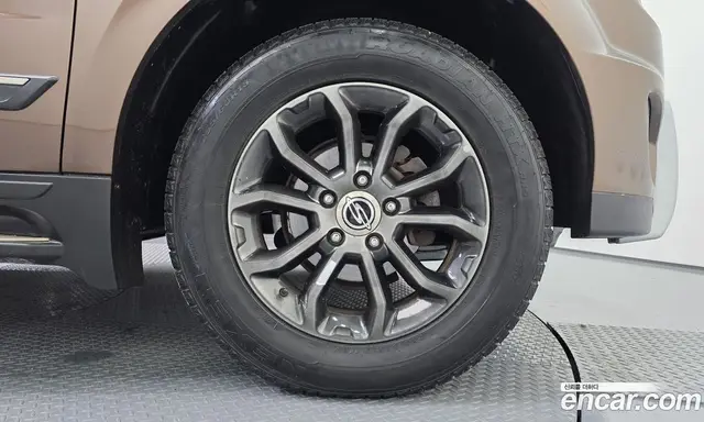 SsangYong Korando 2015 2.0 автомат (гидро), миниатюра 7