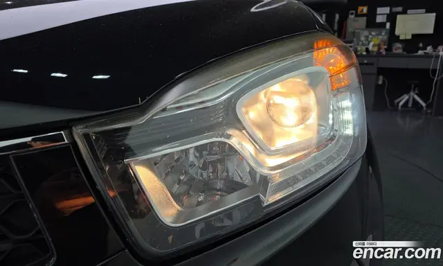 SsangYong Korando 2015 2.0 автомат (гидро), миниатюра 8