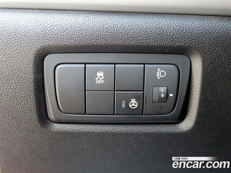SsangYong Korando 2015 2.2 автомат (гидро), фото 12