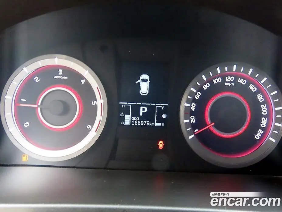 SsangYong Korando 2015 2.2 автомат (гидро), фото 9