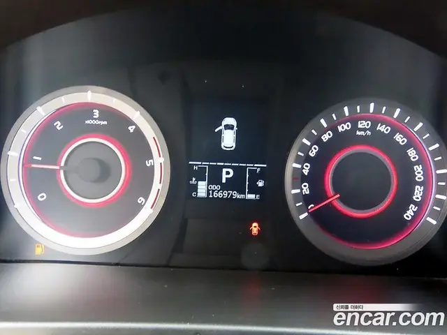 SsangYong Korando 2015 2.2 автомат (гидро), миниатюра 9