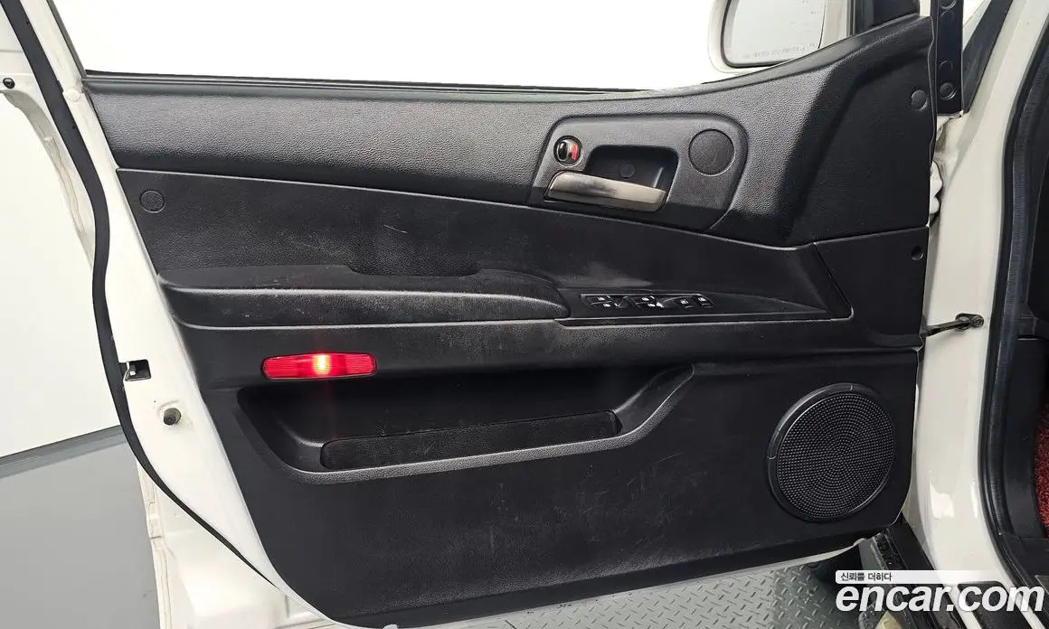 SsangYong Korando 2017 2.2 автомат (гидро), фото 14