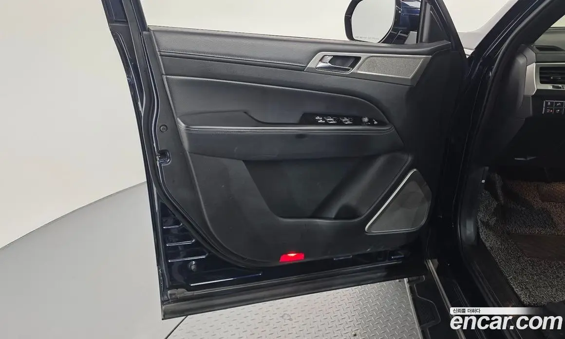 SsangYong Rexton 2017 2.2 автомат (гидро), фото 15