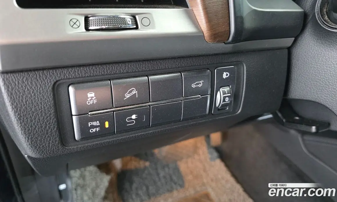 SsangYong Rexton 2017 2.2 автомат (гидро), фото 19