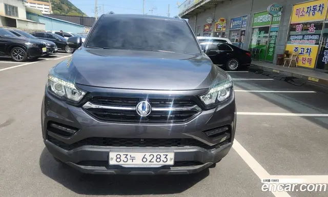 SsangYong Rexton 2020 2.2 автомат (гидро), миниатюра 3 SsangYong Rexton 2020 2.2 автомат (гидро), миниатюра 3